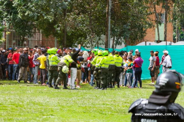 15 Venezuelalıya sınır dışı kararı