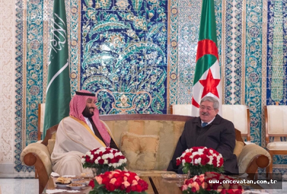 Suudi Veliaht Prens Cezayir ziyaretine başladı 