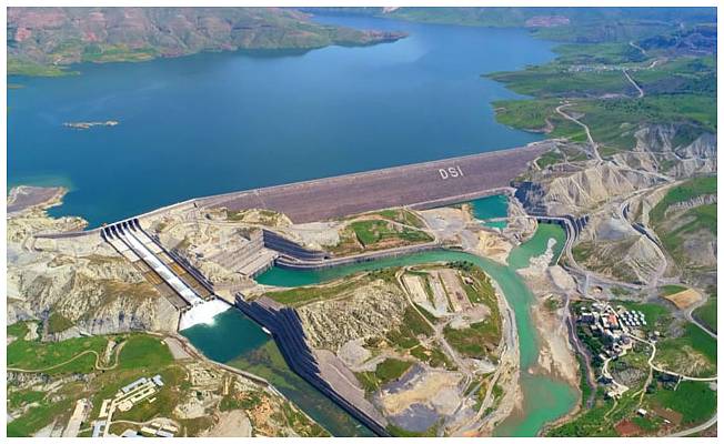 Ilısu Barajı'nda elektrik üretimi yarın başlıyor
