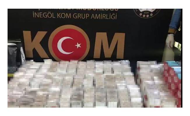 Bursa'da 45 bin paket kaçak sigara ele geçirildi