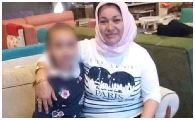 3 çocuk annesi bıçaklanarak öldürüldü