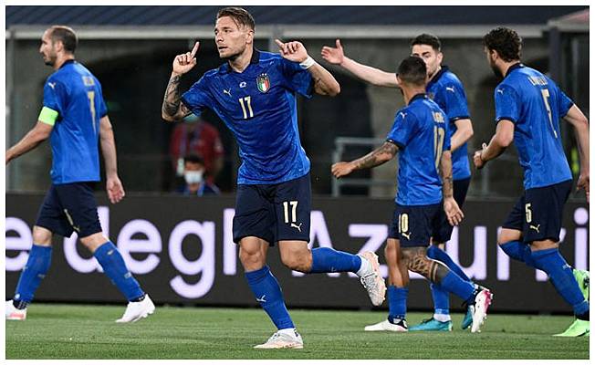 İtalya, Çekya'yı rahat geçti: 4-0
