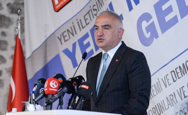 Bakan Ersoy: Yerel medyada dönüşüm için çalışmaya devam etmeliyiz