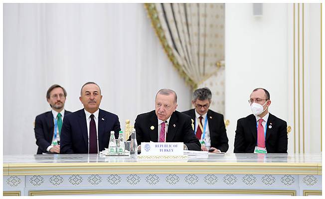 Cumhurbaşkanı Erdoğan, EİT Zirvesi’nde