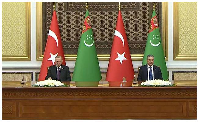 Türkmenistan’da ortak anlaşmalar imzalandı