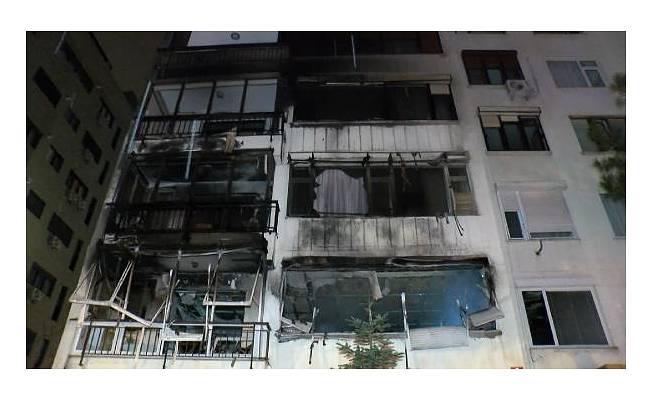 Kadıköy'de 10 katlı binada yangın: Çok sayıda kişi dumandan etkilendi