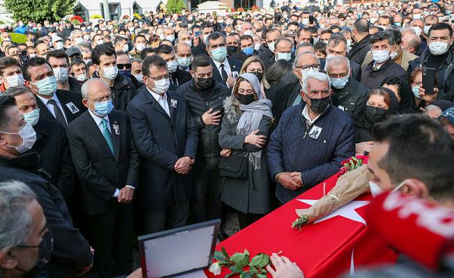 Kılıçdaroğlu, İmranlı Belediye Başkanı Murat Açıl'ın cenaze törenine katıldı