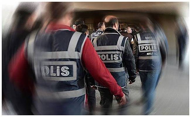 İzmir merkezli 40 ilde FETÖ operasyonu: 185 gözaltı kararı