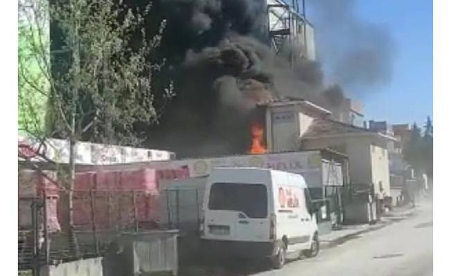 Tuzla'da sanayi sitesinde yangın 