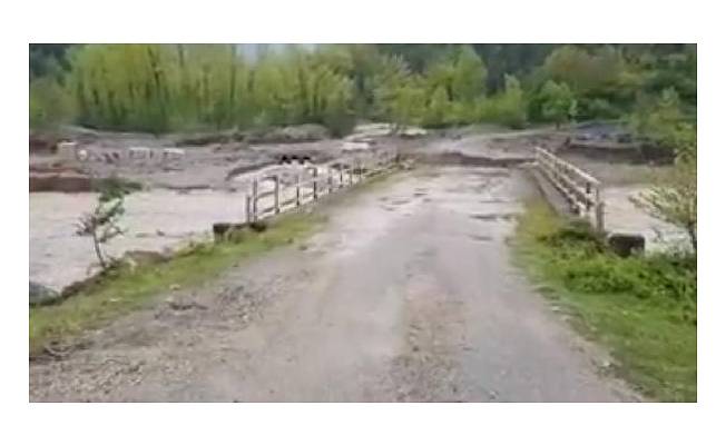 Kastamonu'da selde 6 köprü yıkıldı