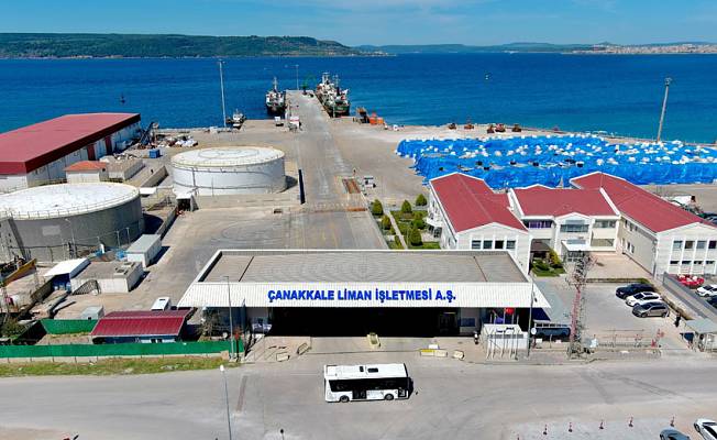Ukrayna’ya götürülemeyen binlerce ton gübre, Çanakkale Limanı’nda bekliyor