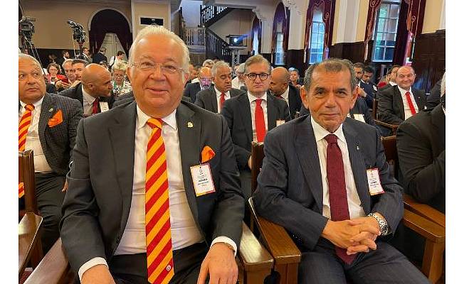 Galatasaray'da olağanüstü seçimli genel kurul başladı