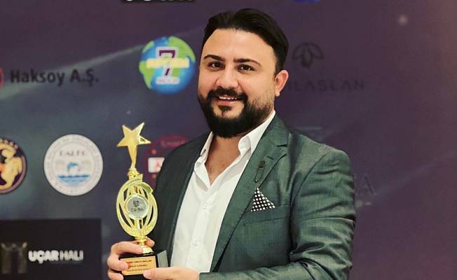Onur Yaprakcı'ya “Yılın En İyi Film Yapımcısı’ ödülü!