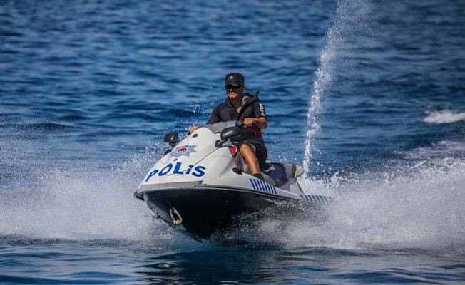 Antalya'da deniz polisi, jet-ski ile hayat kurtaracak
