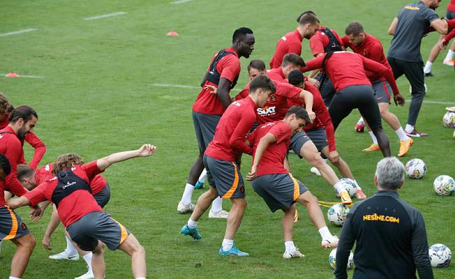 Galatasaray, Avusturya kampında çalışmalarını sürdürüyor
