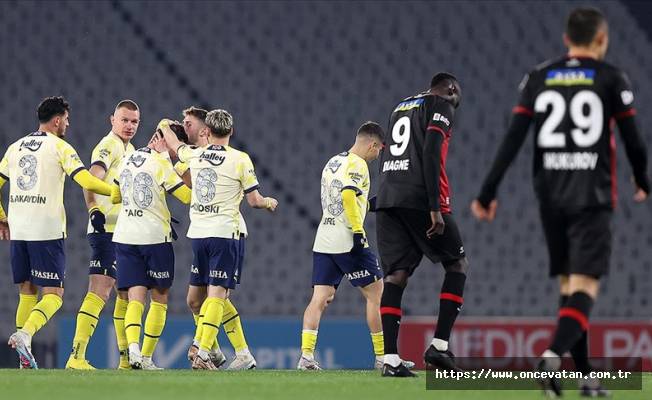 Fenerbahçe, Fatih Karagümrük deplasmanında 3 puanı aldı