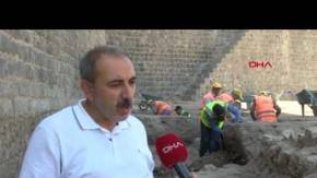 Diyarbakır'ın 5 bin yıllık surlarının sırrı araştırılıyor